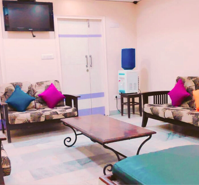 3 - CIMBS Photos - Lounge 3