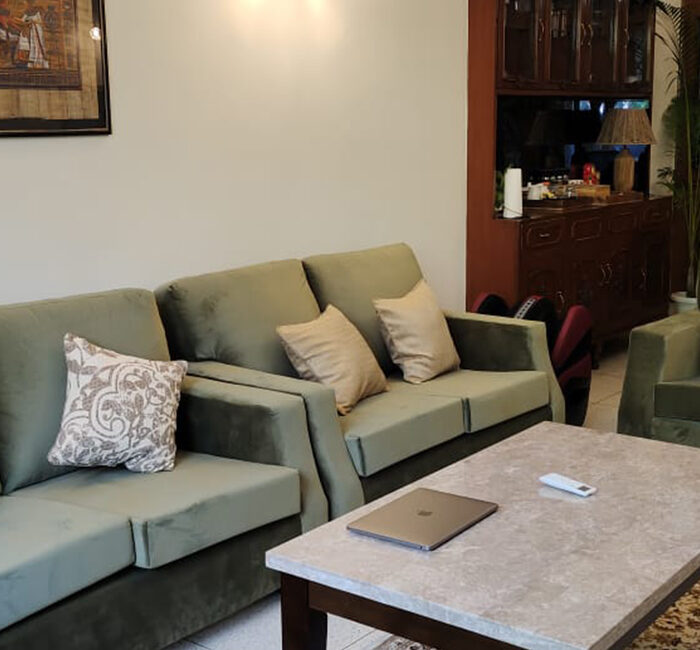 4 - CIMBS Photos - Lounge 2